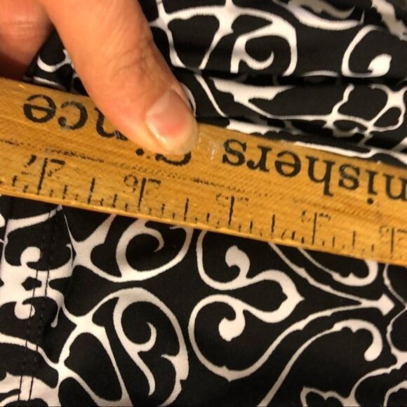 Tahiti long sleeve black white v-neck shirt polyester blend bunched medium READ - Picture 8 of 8